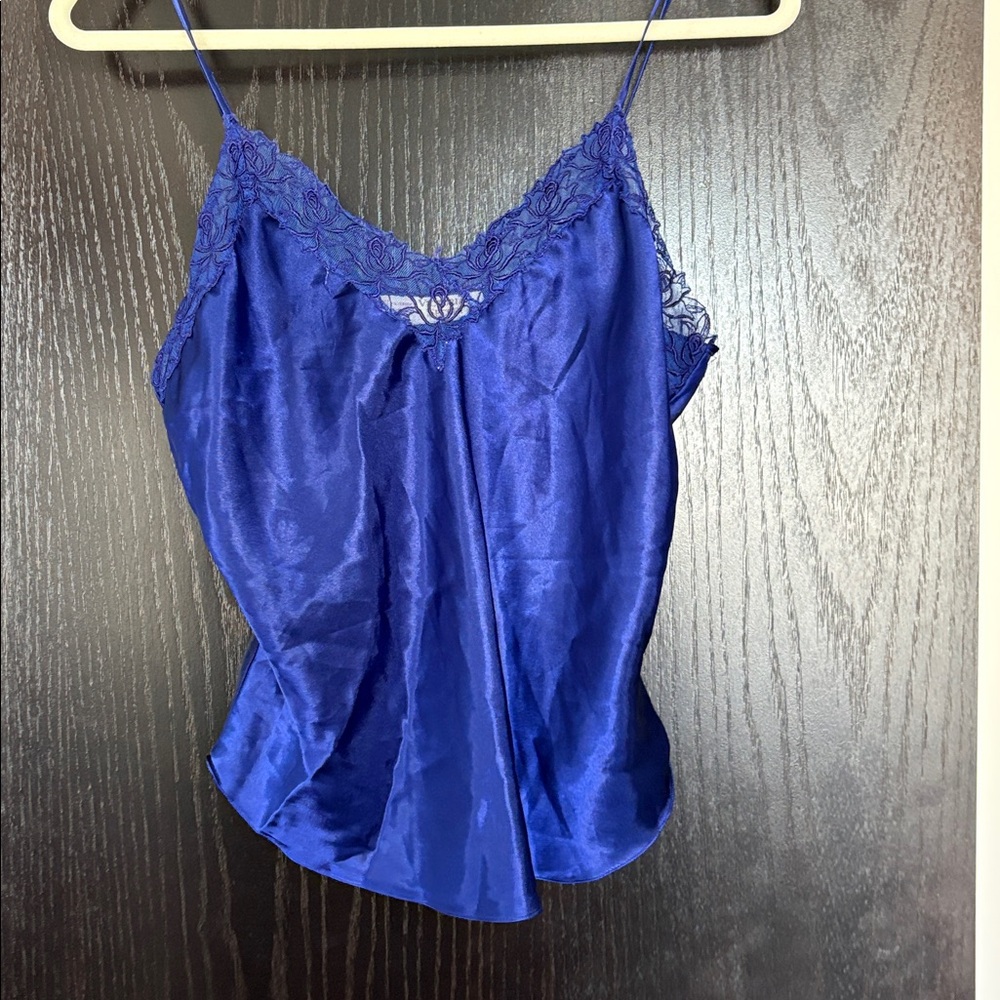 Y2K Victoria's Secret navy blue lace cami tank